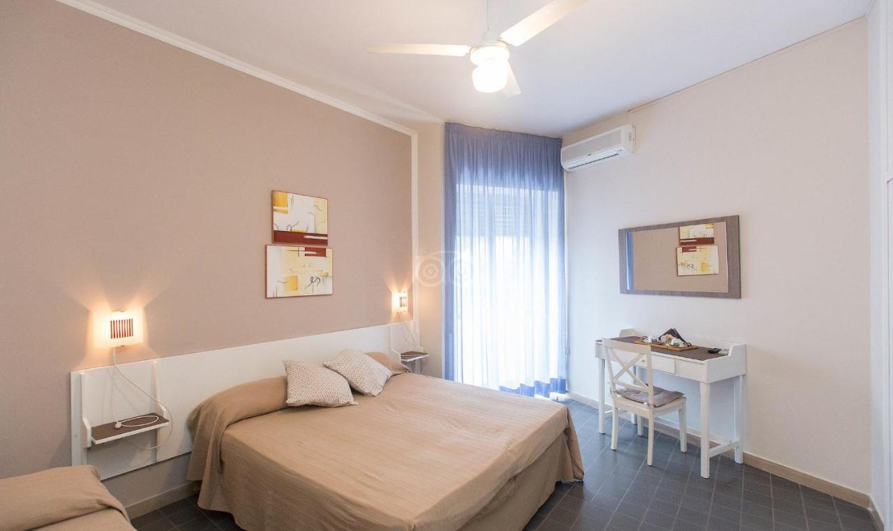 Hotel Anna Terracina Ngoại thất bức ảnh