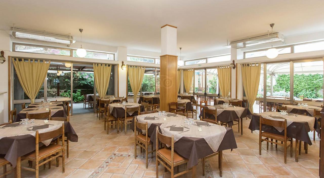 Hotel Anna Terracina Ngoại thất bức ảnh